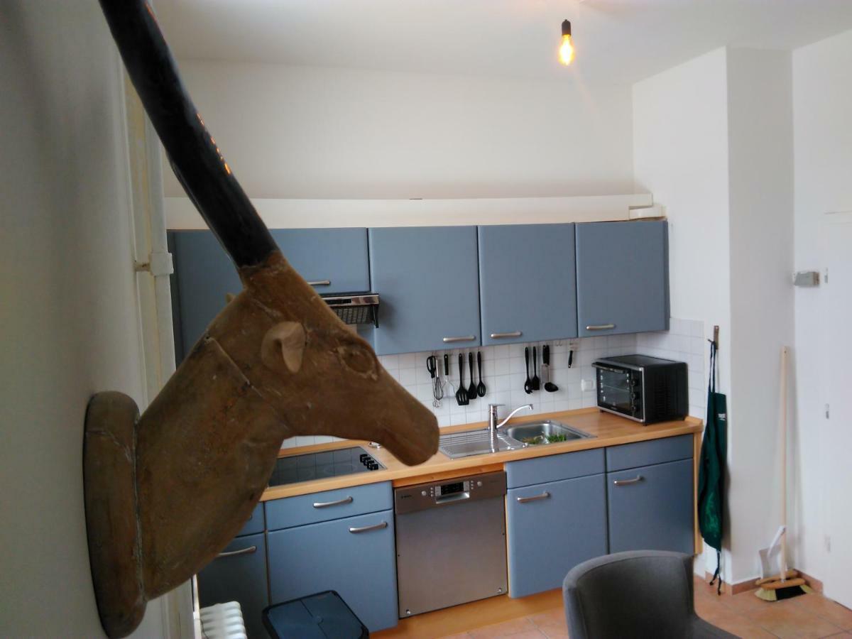 4 Sterne Wohnen Zum alten Forsthof am Schlosspark, App 1 smuck und groot Eutin Exterior foto